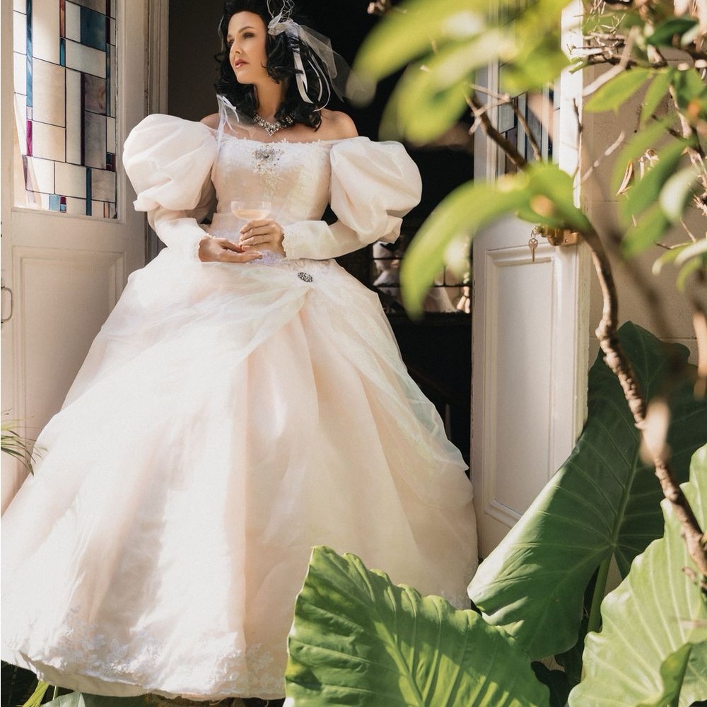 Sarah’s Ballgown Labyrinth Cosplay - Picture 7 of 7